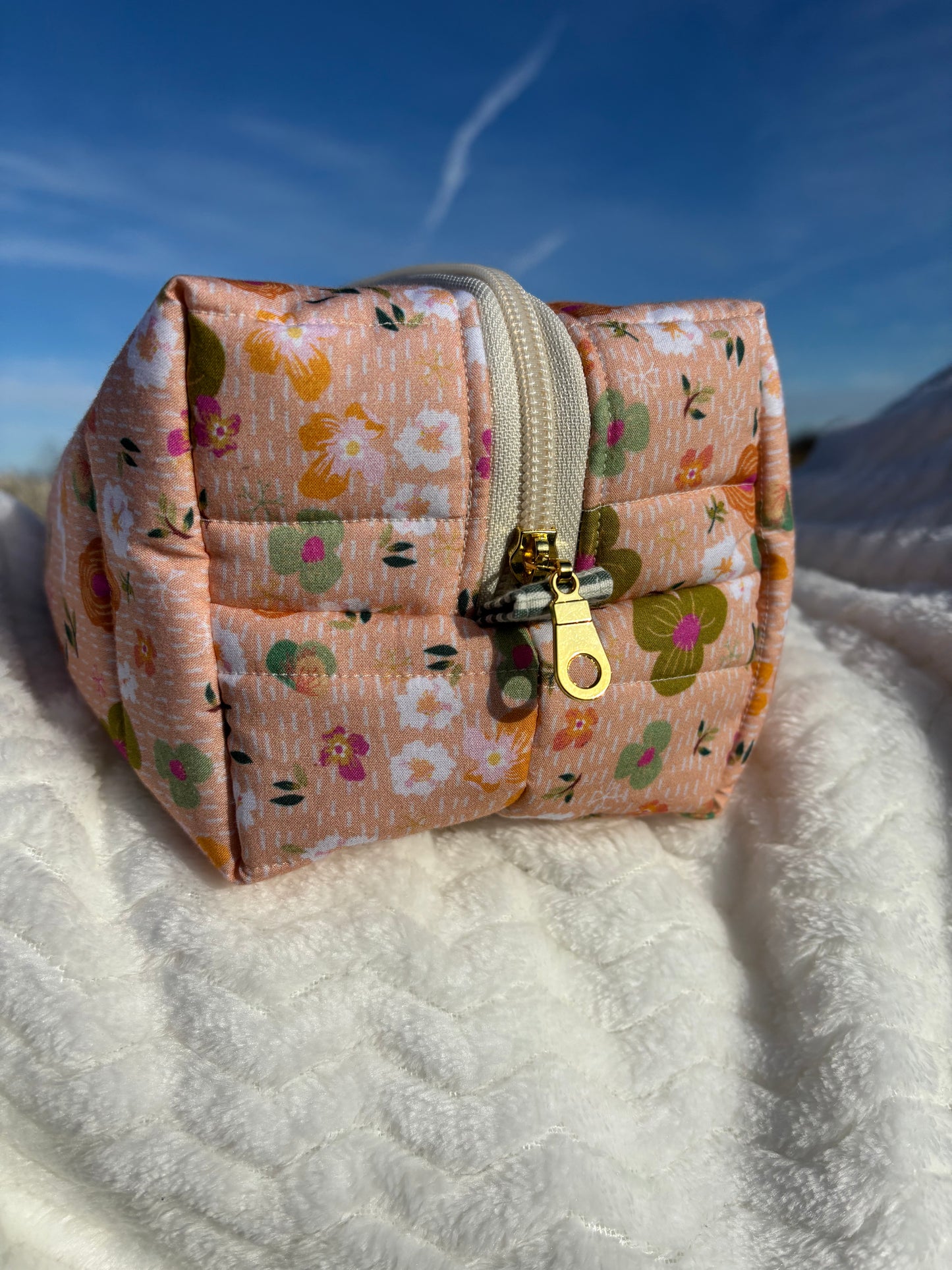 XL Quilted Boxy Zipper Pouch / Floral Pouch / Makeup Cosmetic Pouch / Travel Pouch / Toiletries Pouch / Pouch with Handle / Craft Supplies Pouch / Project Pouch