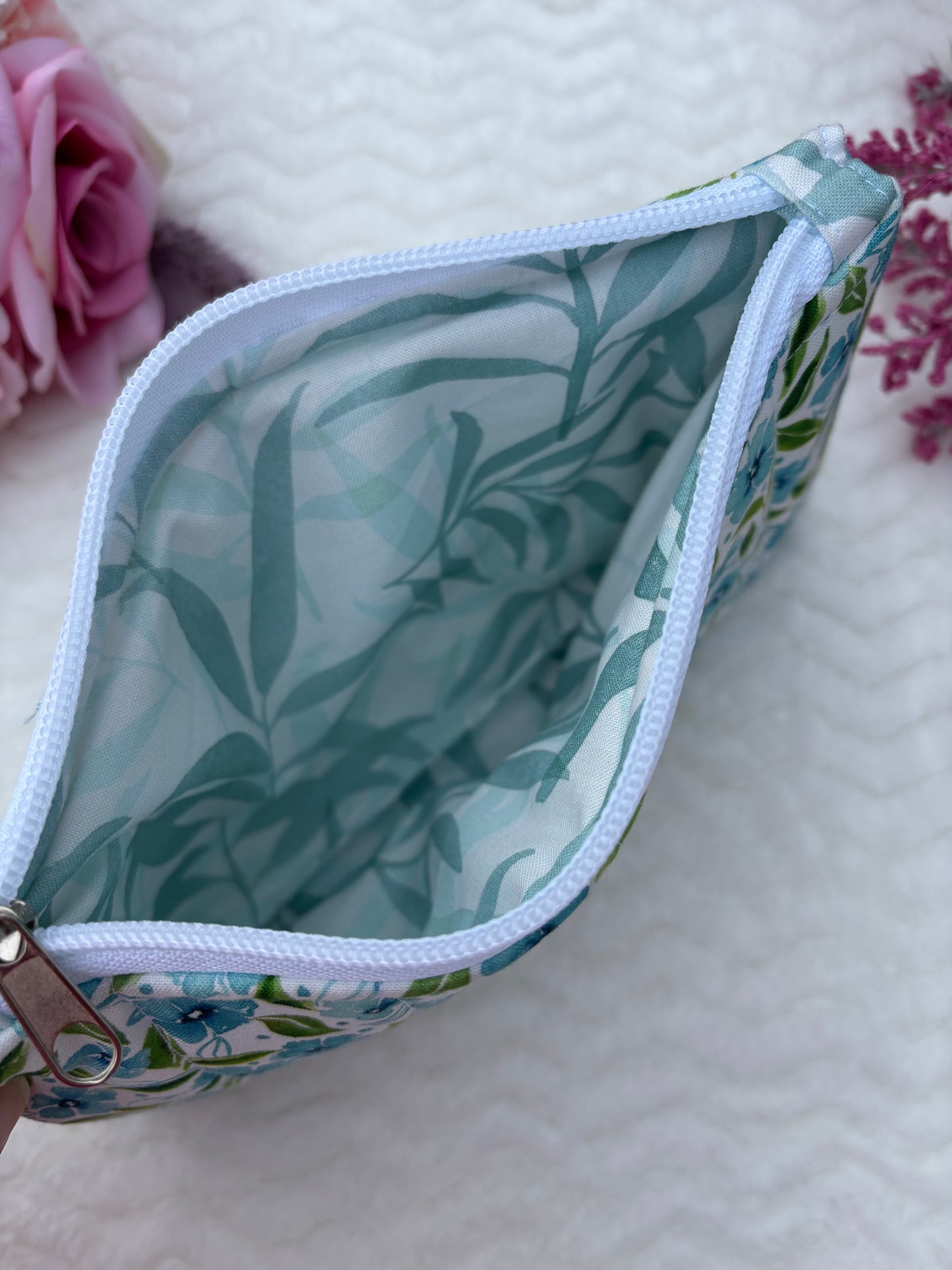 Quilted Zipper Pouch / Pencil Pouch / Makeup Pouch / Craft Supplies Pouch / Travel Pouch