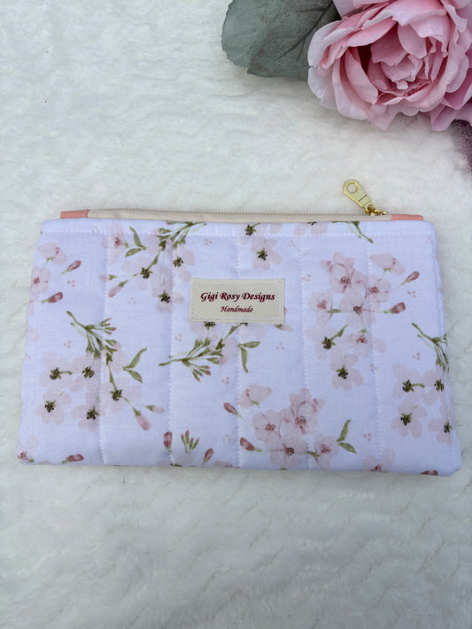 Quilted Zipper Pouch / Pencil Pouch / Makeup Pouch / Craft Supplies Pouch / Travel Pouch