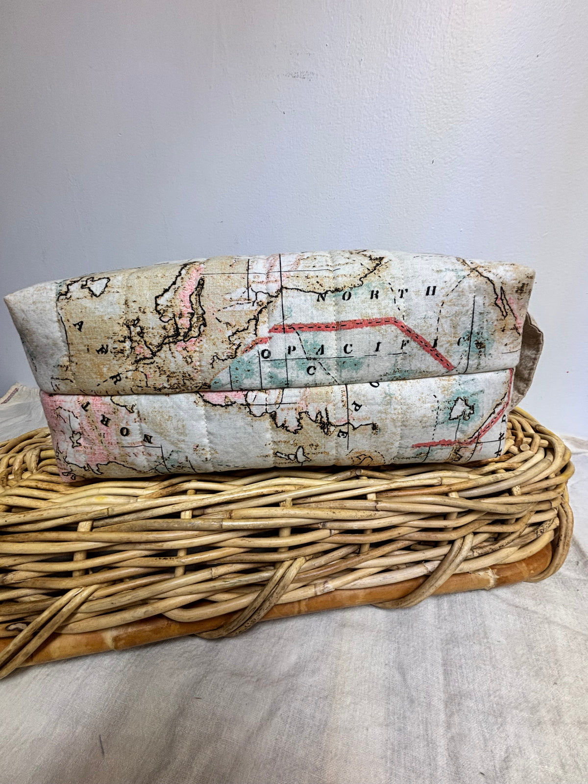 XL Quilted Boxy Zipper Pouch / Makeup Cosmetic Pouch / Travel Pouch / Toiletries Pouch / Pouch with Handle / Craft Supplies Pouch / Project Pouch / World Map Theme Pouch