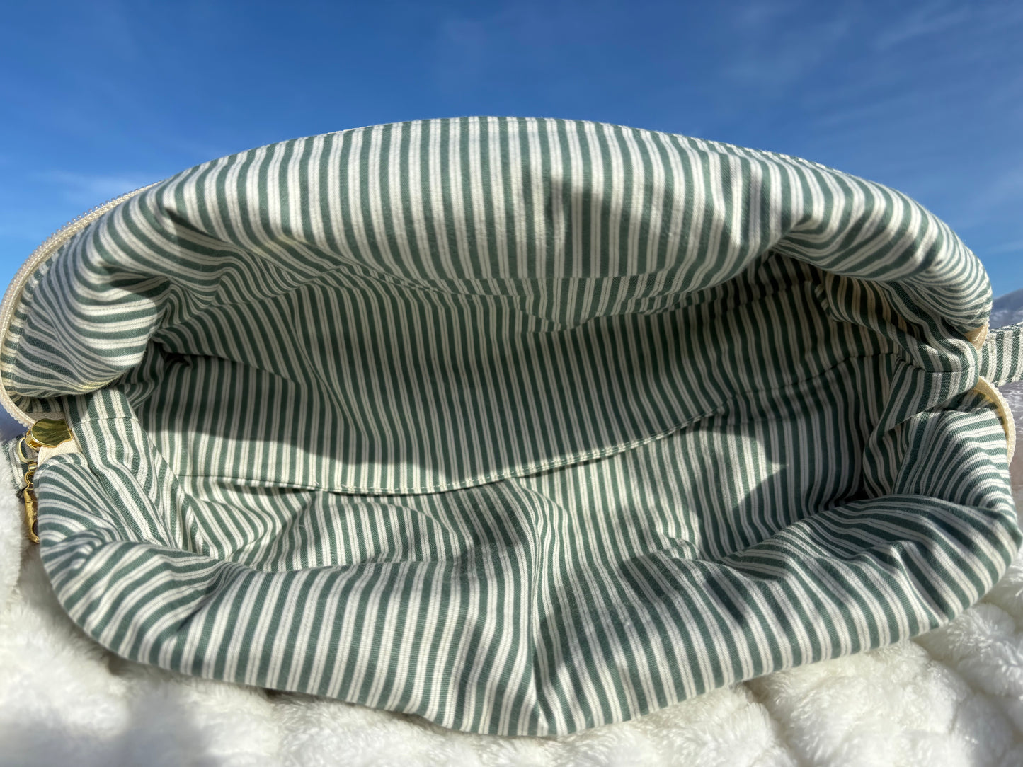 XL Quilted Boxy Zipper Pouch / Floral Pouch / Makeup Cosmetic Pouch / Travel Pouch / Toiletries Pouch / Pouch with Handle / Craft Supplies Pouch / Project Pouch