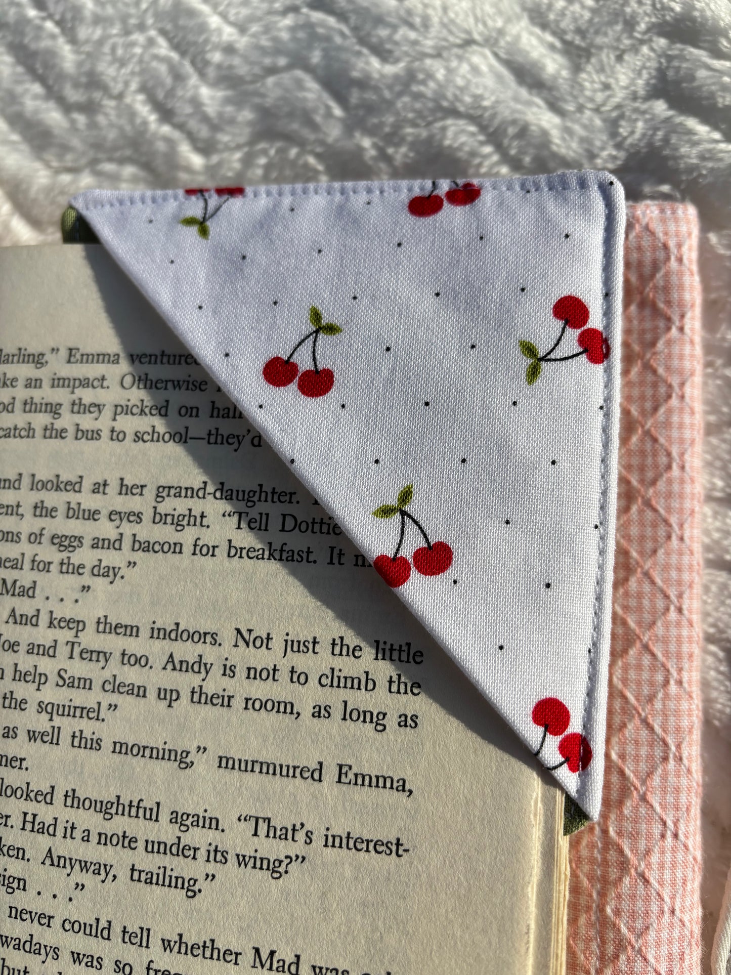 Fabric Corner Bookmark
