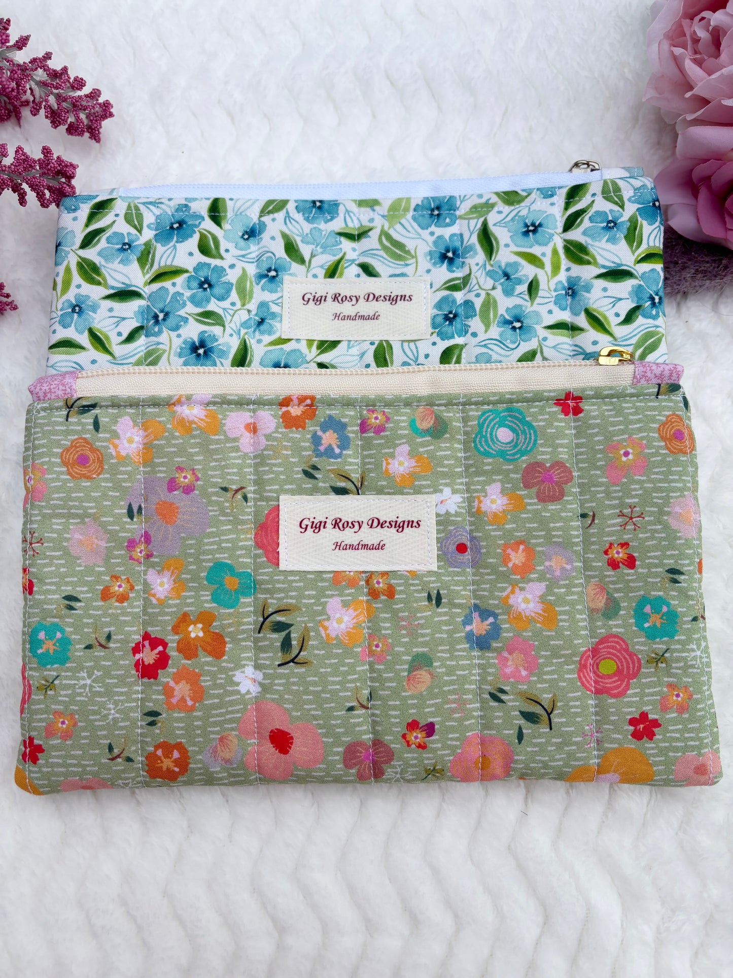 Quilted Zipper Pouch / Pencil Pouch / Makeup Pouch / Craft Supplies Pouch / Travel Pouch