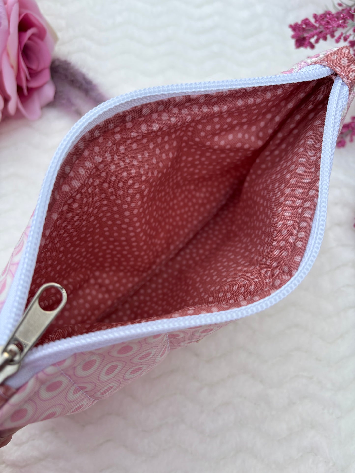 Quilted Zipper Pouch / Pencil Pouch / Makeup Pouch / Craft Supplies Pouch / Travel Pouch