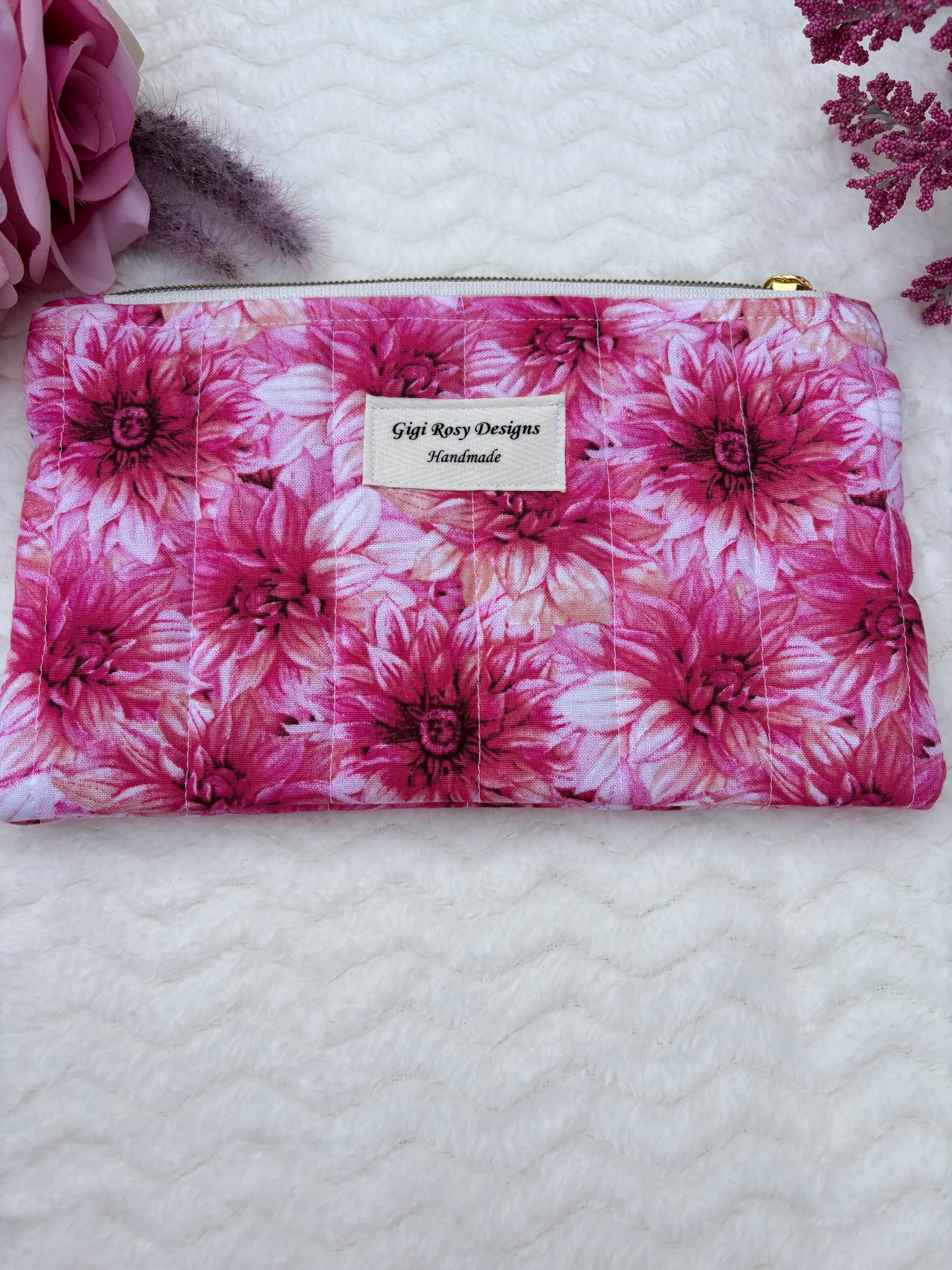 Quilted Zipper Pouch / Pencil Pouch / Makeup Pouch / Craft Supplies Pouch / Travel Pouch