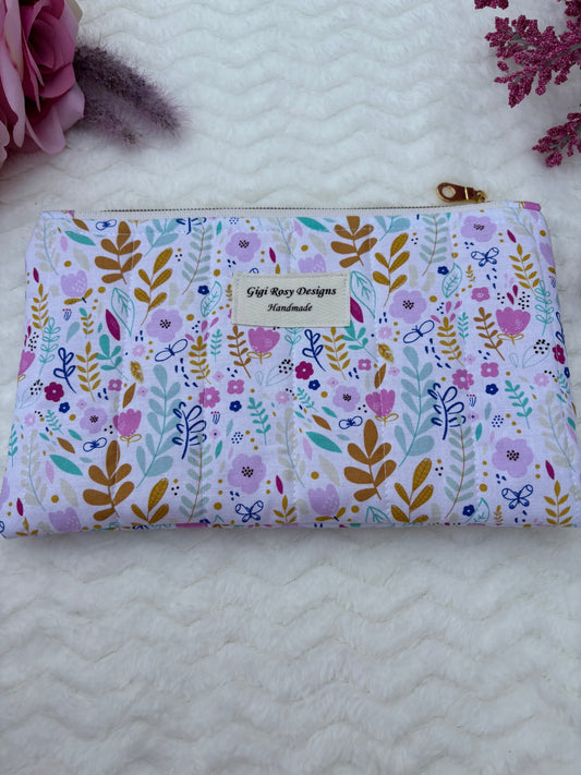 Quilted Zipper Pouch / Pencil Pouch / Makeup Pouch / Craft Supplies Pouch / Travel Pouch