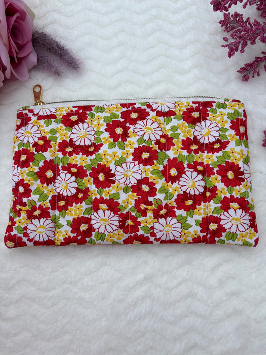 Quilted Zipper Pouch / Pencil Pouch / Makeup Pouch / Craft Supplies Pouch / Travel Pouch
