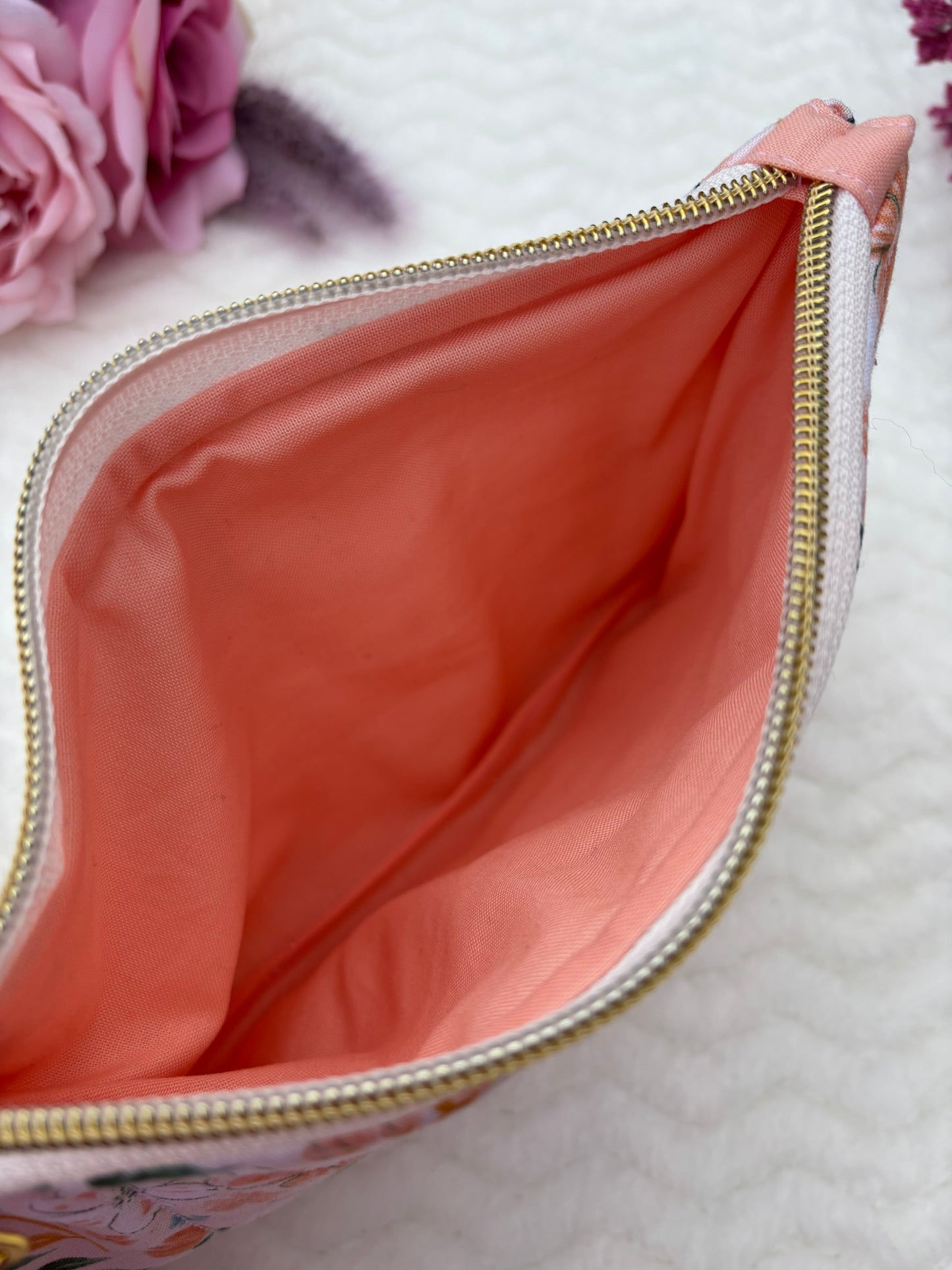 Quilted Zipper Pouch / Pencil Pouch / Makeup Pouch / Craft Supplies Pouch / Travel Pouch