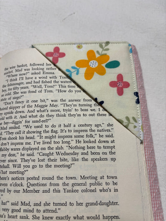 Fabric Corner Bookmark