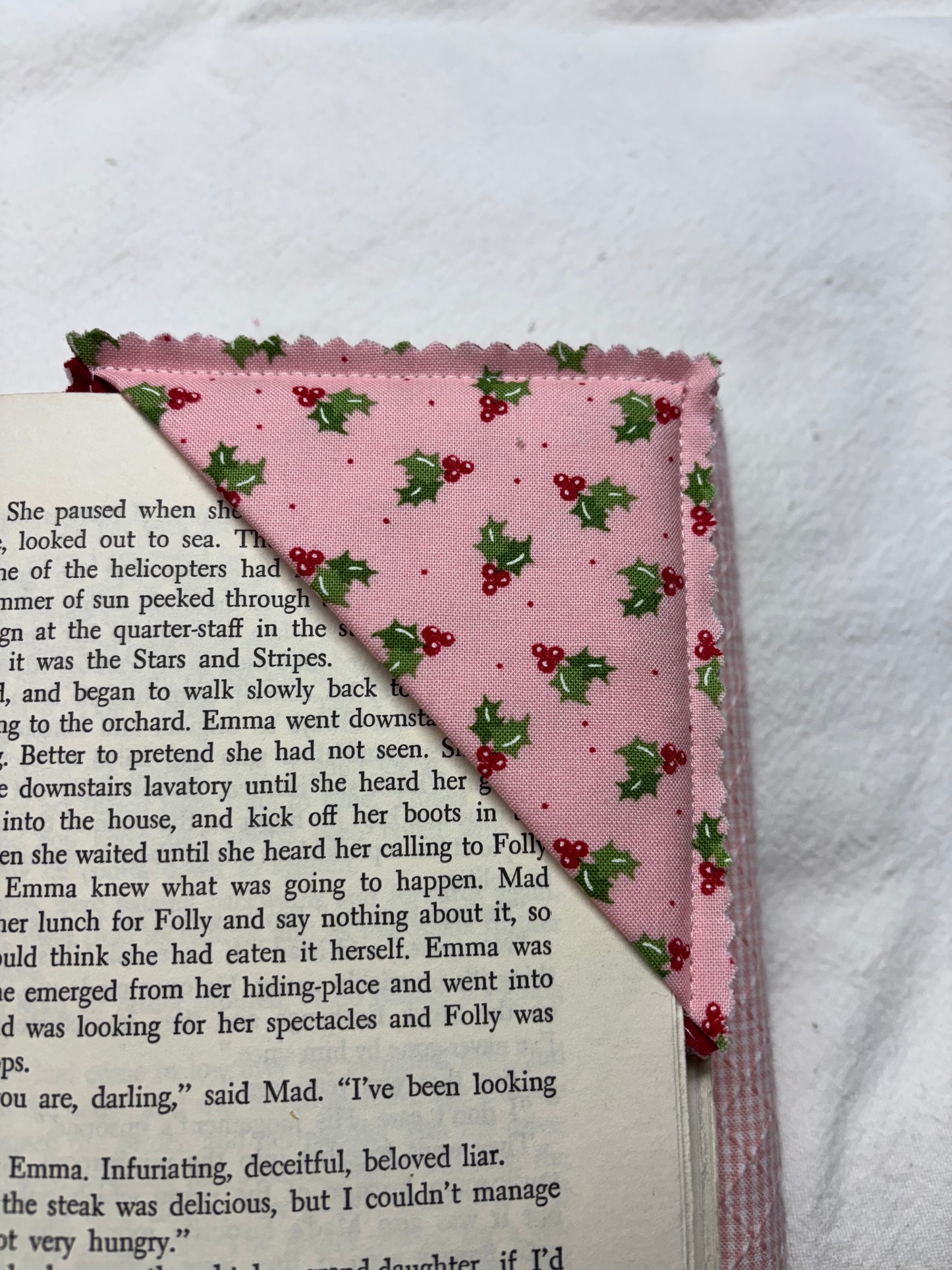Fabric Corner Bookmark with Raw Pinked Edges