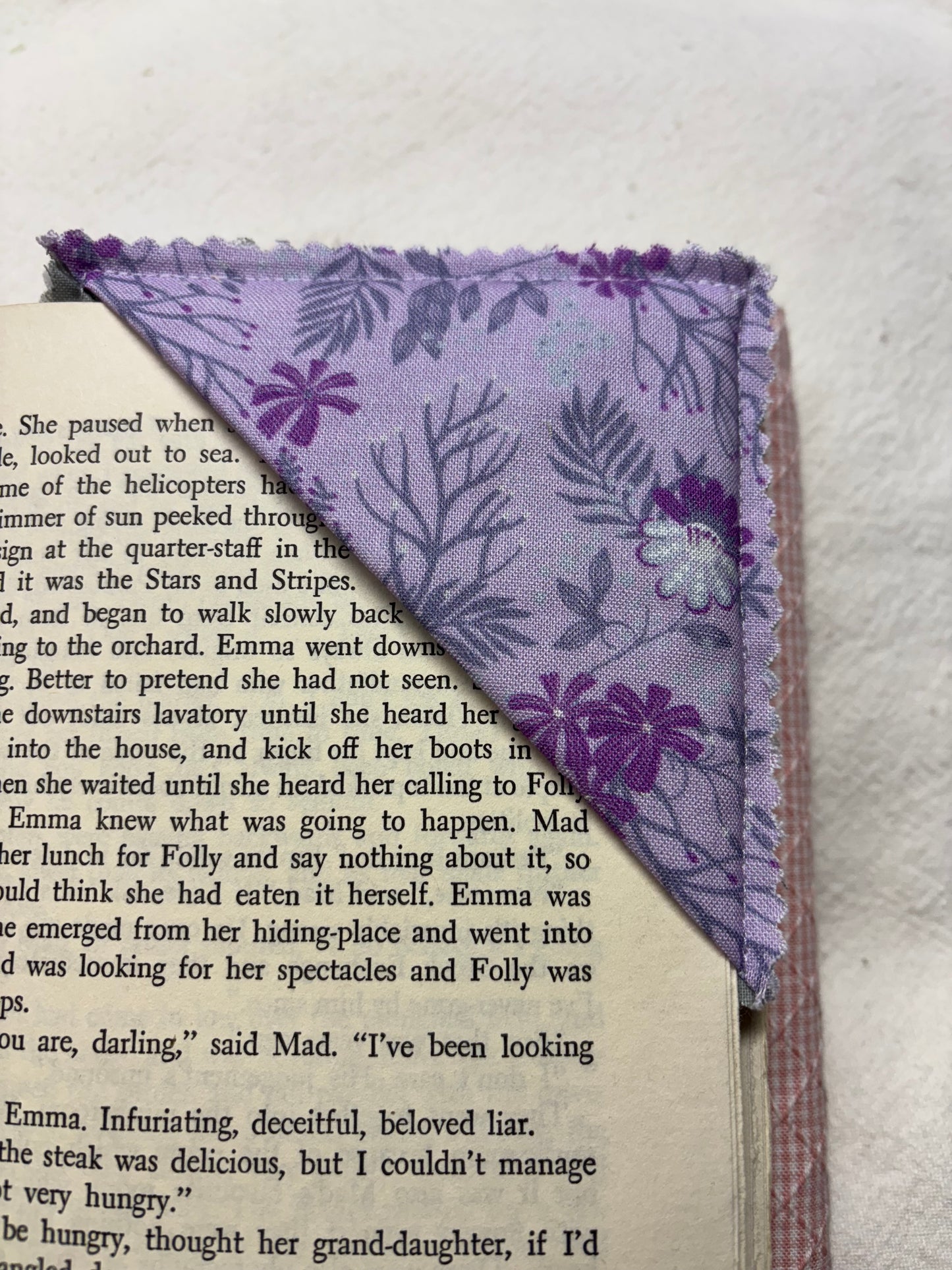 Fabric Corner Bookmark with Raw Pinked Edges
