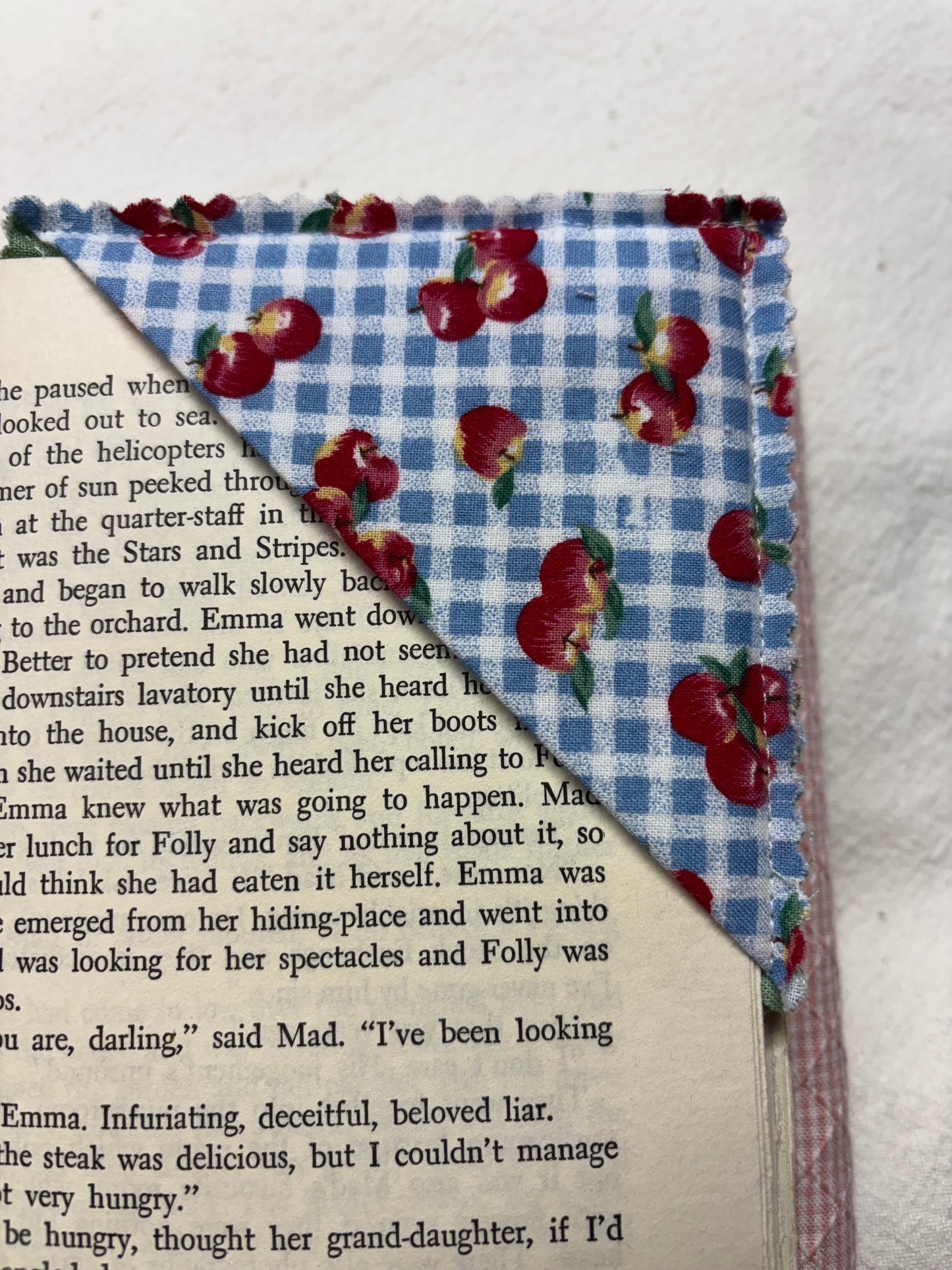 Fabric Corner Bookmark with Raw Pinked Edges