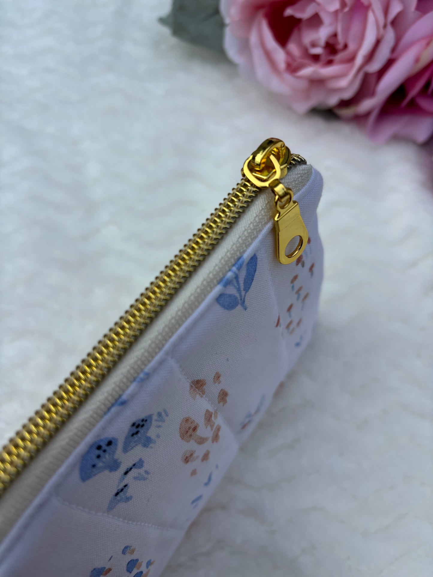 Quilted Zipper Pouch / Lipstick Pouch / Card Pouch / Mini Zipper Pouch / Mushroom Pattern Pouch